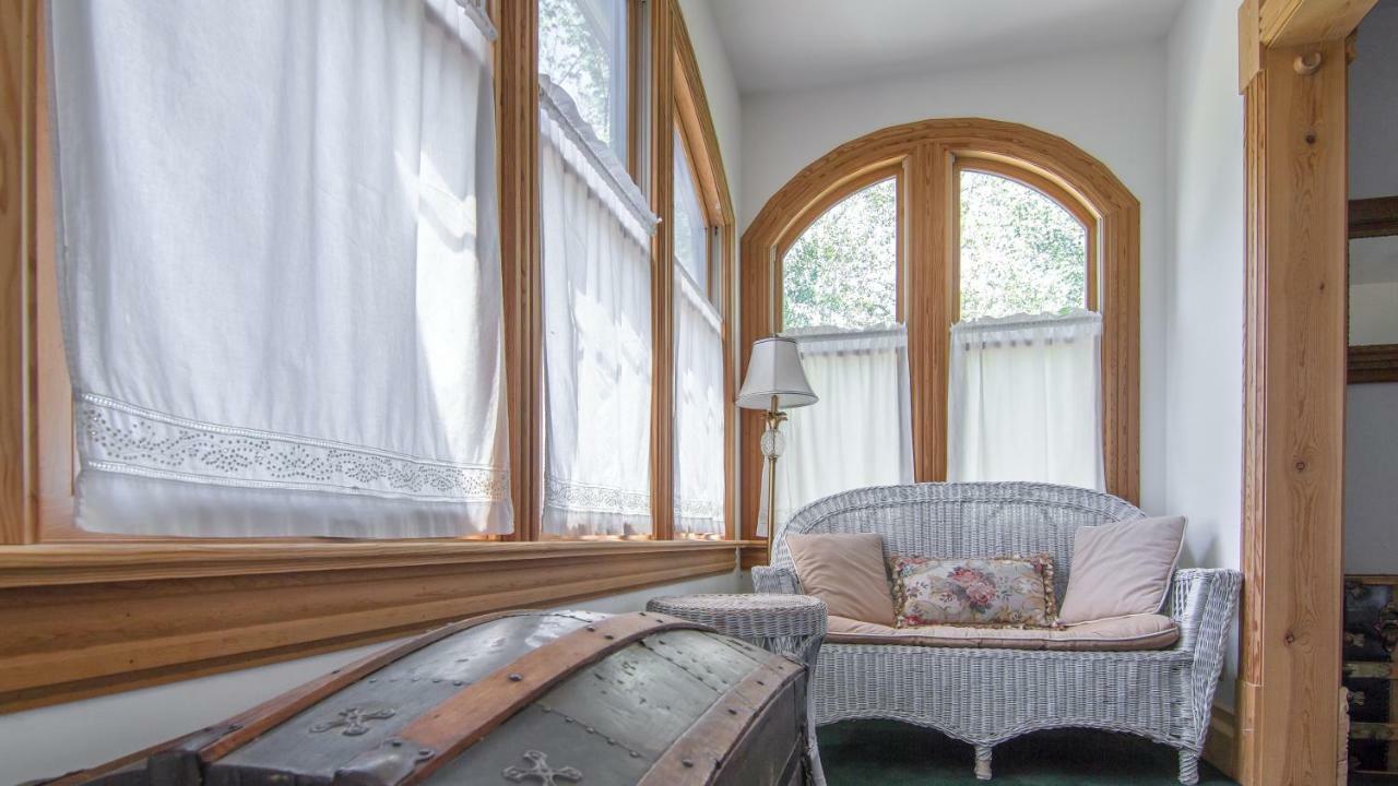 Lehrkind Mansion Bed & Breakfast Бозман Экстерьер фото