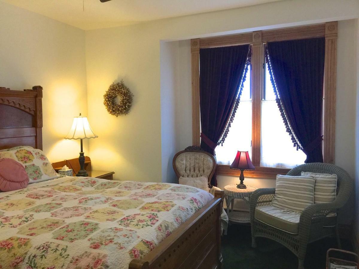 Lehrkind Mansion Bed & Breakfast Бозман Экстерьер фото